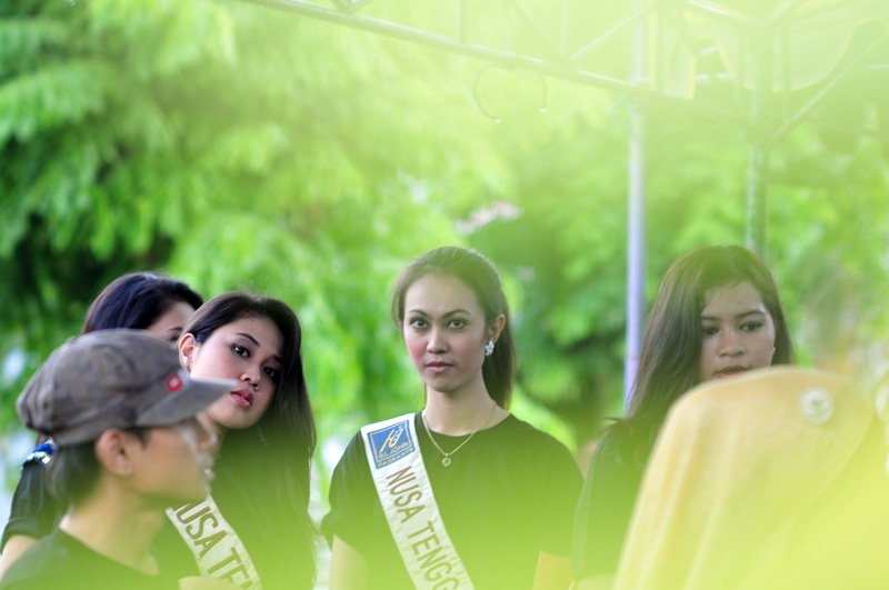 Gesture (Sikap Tubuh) dalam Beberapa Budaya - Harja Saputra